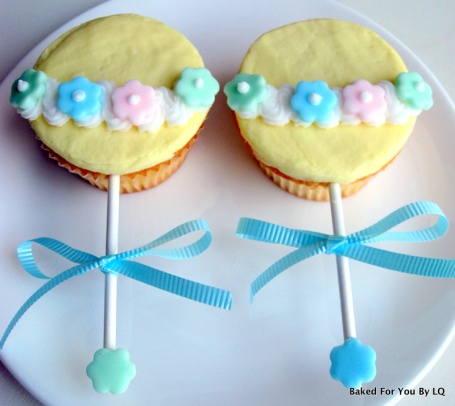 Rattle Cupcakes Baby Shower 1Top View